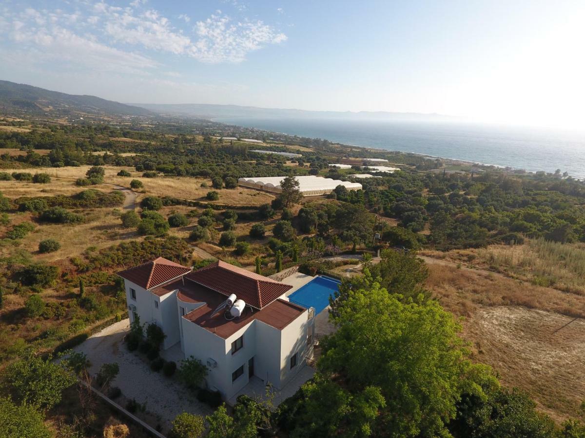 Martika Luxury Villa Agia Marina  Exterior foto