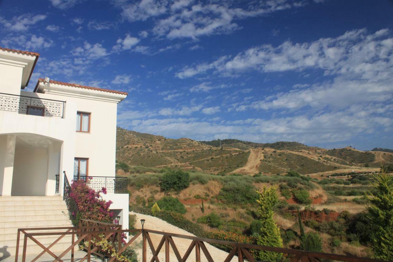 Martika Luxury Villa Agia Marina  Exterior foto